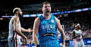 Las estadísticas de Doncic con lesión